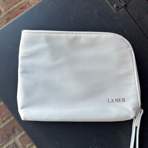 LA MER wristlet
